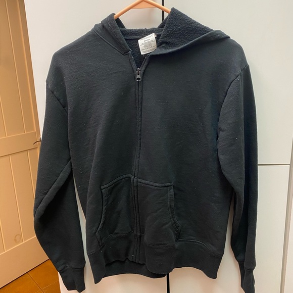 black zip up - Picture 1 of 1